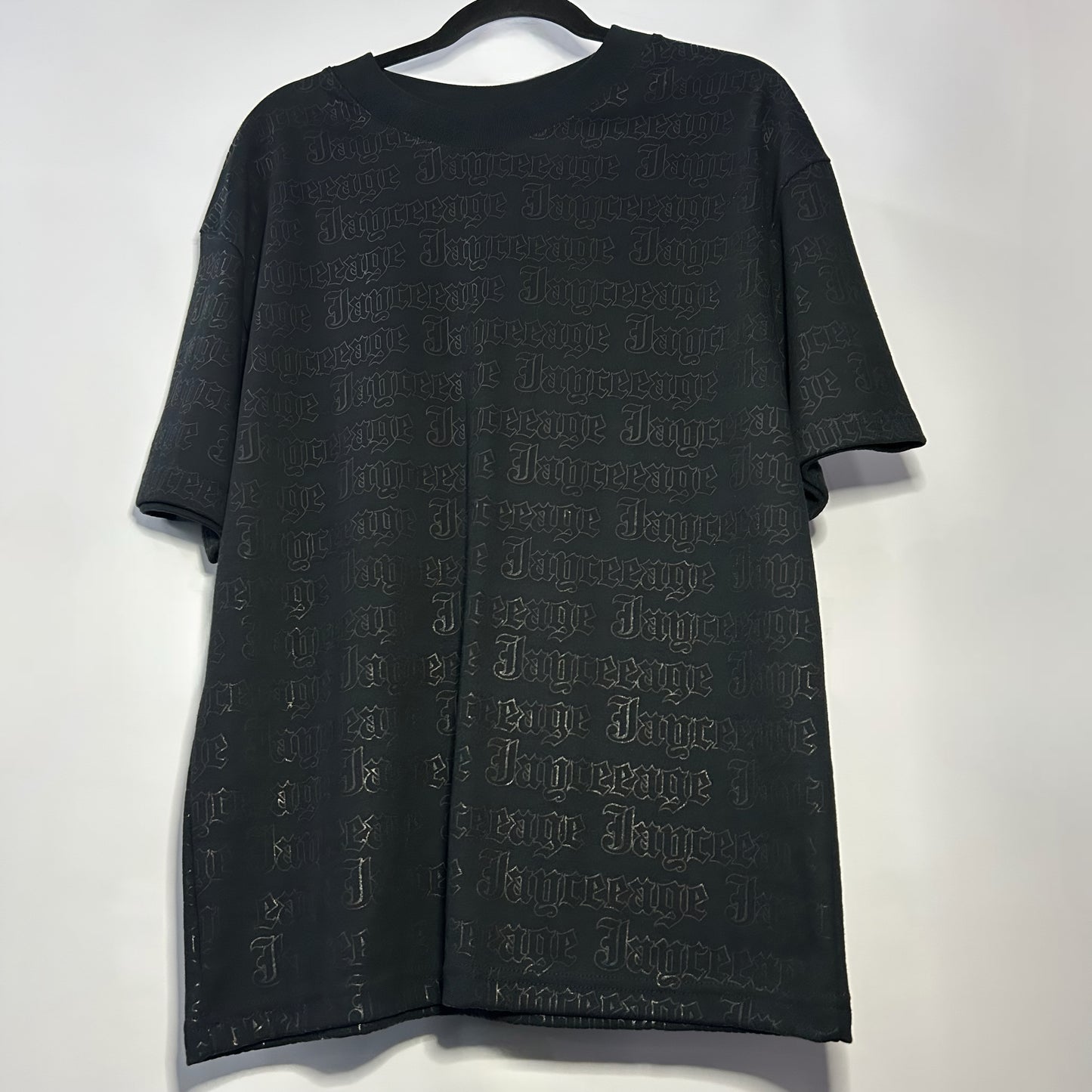 JAYCEEAGE MONOGRAM PLAYERA