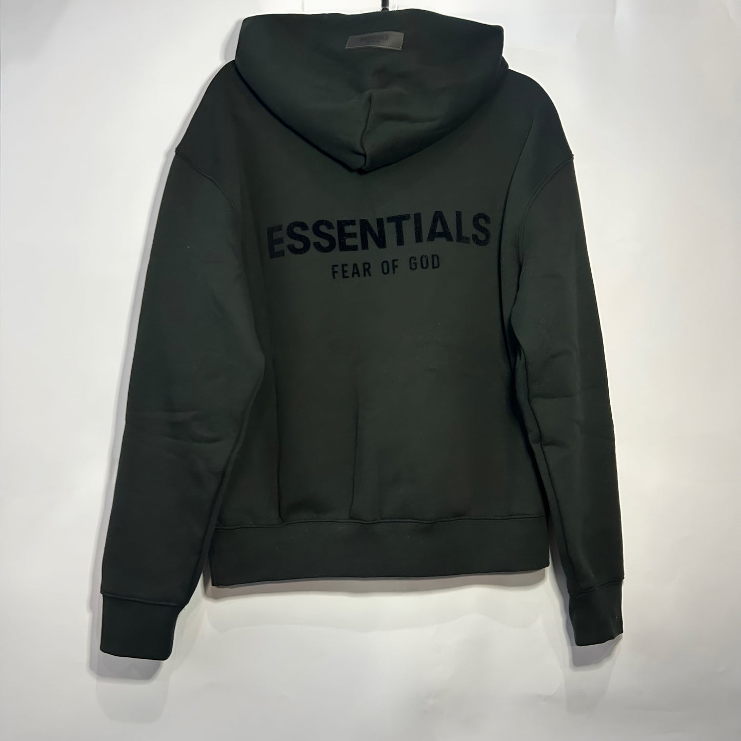 SUDADERA ESSENTIALS BLACK