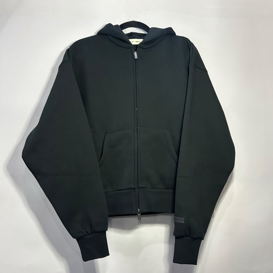 SUDADERA ESSENTIALS JET BLACK